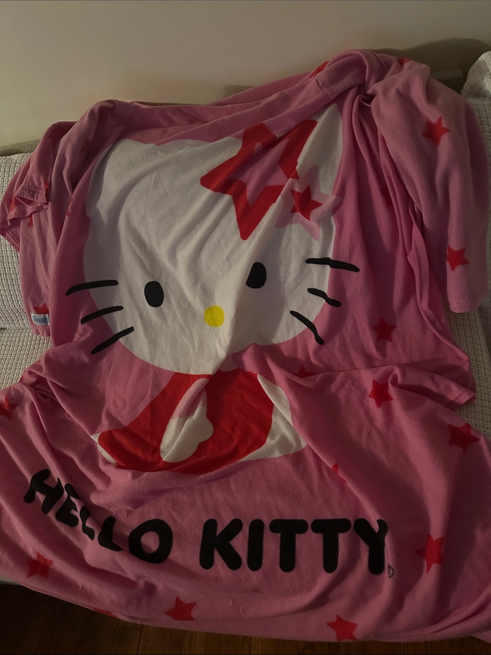 Snuggie Hello Kitty Pink and Red Star Plush Blanket